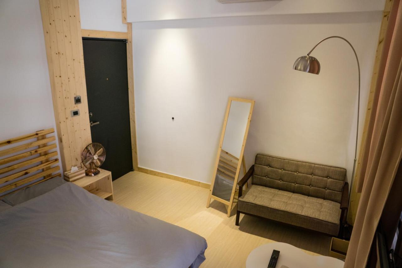 Baker Street London Style Inn Tainan Extérieur photo