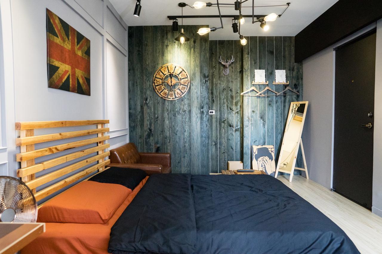Baker Street London Style Inn Tainan Extérieur photo
