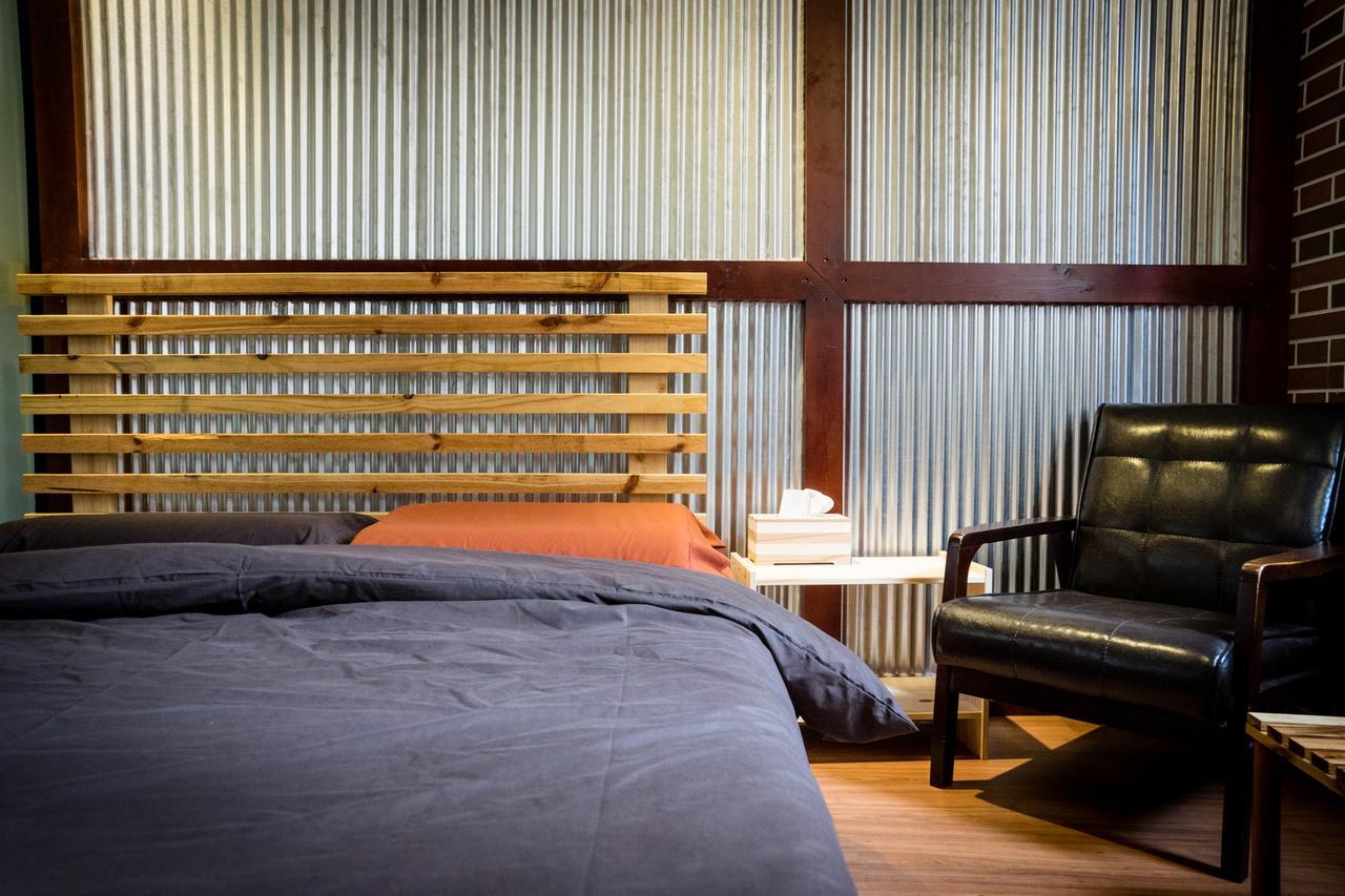 Baker Street London Style Inn Tainan Extérieur photo
